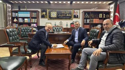 Bölgenin Lideri Koyuncu'dan Emirdağ'a Bir Haftada Üç Fabrika