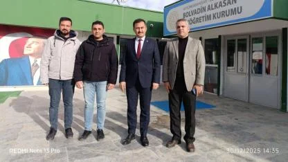 Bolvadin Eğitiminde Hızına Yetişilemeyen Müdür Keleş Sahada Mesajı Verdi
