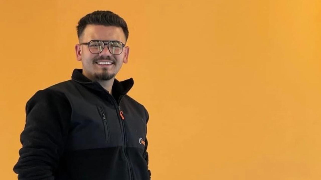 Bolvadin’e Mor Işık Veriyorlar! Devrim Gibi Hizmeti Duyurdular