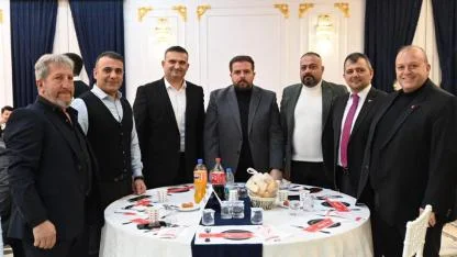 Emirdağ Başarı Ödülleri 2025’te Gurur Geçidi: Birlik ve Başarı Aynı Sahneye Sığdı