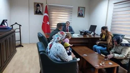 Kaymakam Türker Halkın Sorunlarını Makamında Dinledi