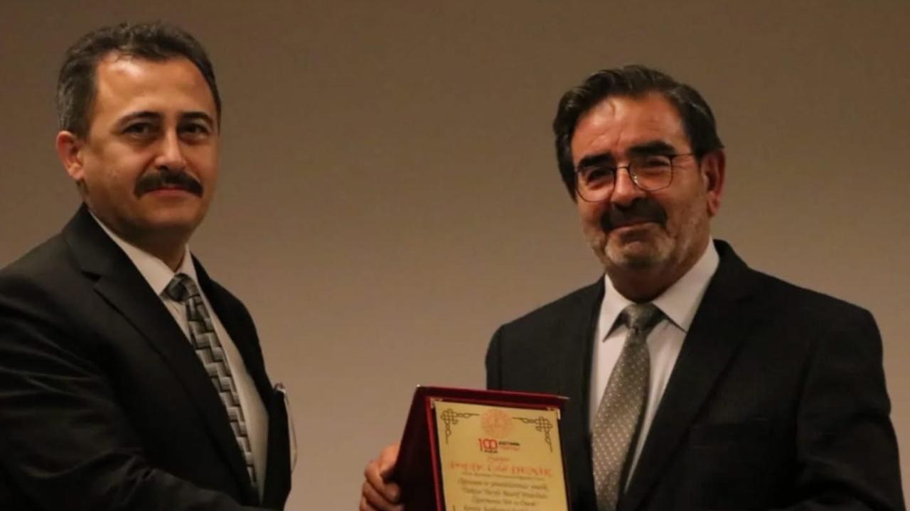 Keleş: “Bolvadin’de Öğretmenlerimiz Türkiye Yüzyılı Maarif Modelinin Lokomotifi”