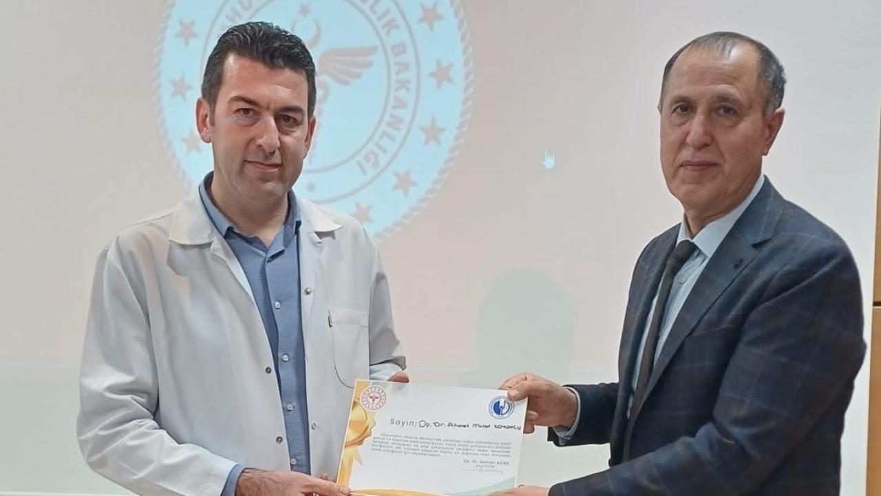 Obezite Merkezinde Başarı Töreni: “Sağlıklı Yaşamın Kapısı Afyon’da Aralanıyor