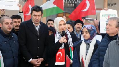 Afyonkarahisar Valisi Yiğitbaşı:Vicdanlar Galata Köprüsü’nde Buluştu