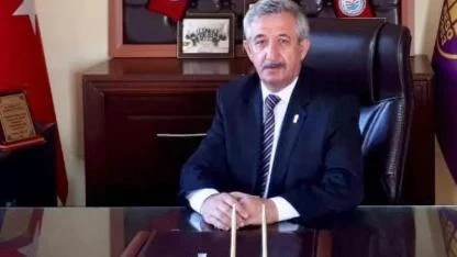 Bolvadin İlçesinde Mevcut Başkan Çürük Esnafların Başkanı Olmaya Yeniden Adayım Dedi