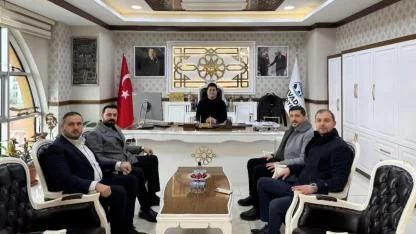 Bolvadin’de Belediye Çalışmaları Üzerine Karşılıklı Görüşme Gerçekleşti