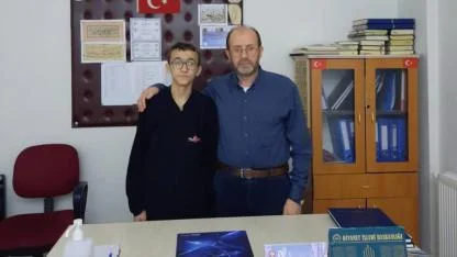 Çay’da Manevi Gurur: Kur’an’a Adanan Emek Bir Hafız Daha Kazandırdı