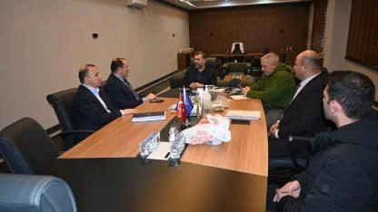 Çay’da Tarıma Ve İstihdama Güçlü Destek: Kaymakam Türker’den Seğmen Kardeşler’e Ziyaret