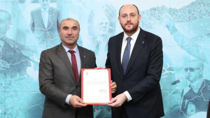 Çay’da Teşkilatta Büyük Değişim: AK Parti İlçe Başkanlığı’nda Bayrak Devri