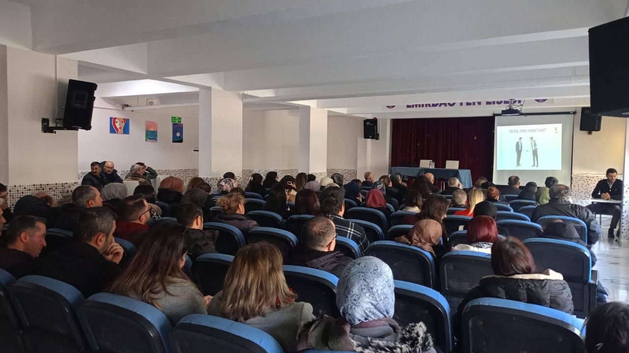 Emirdağ’da Bağımlılıkla Mücadele Vurgusu Yapıldı