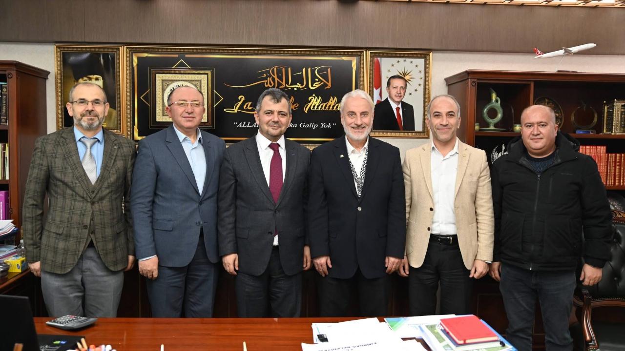 Emirdağ’da Başkan Koyuncu Sendika Temsilcileriyle Buluştu