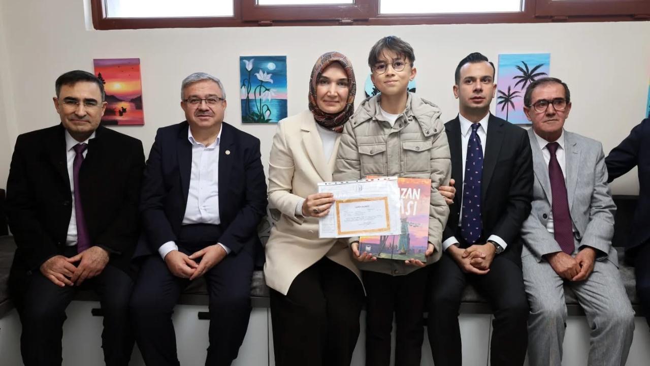 Sinanpaşa Ahmetpaşa’ya Yeni Gençlik Merkezi Kazandırıldı