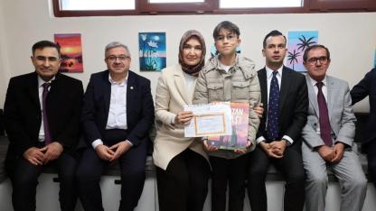 Sinanpaşa Ahmetpaşa’ya Yeni Gençlik Merkezi Kazandırıldı