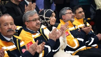 Afyonkarahisar’da Sağlık Filosunu Güçlendirdiler 12 Ambulans Faaliyete Geçti