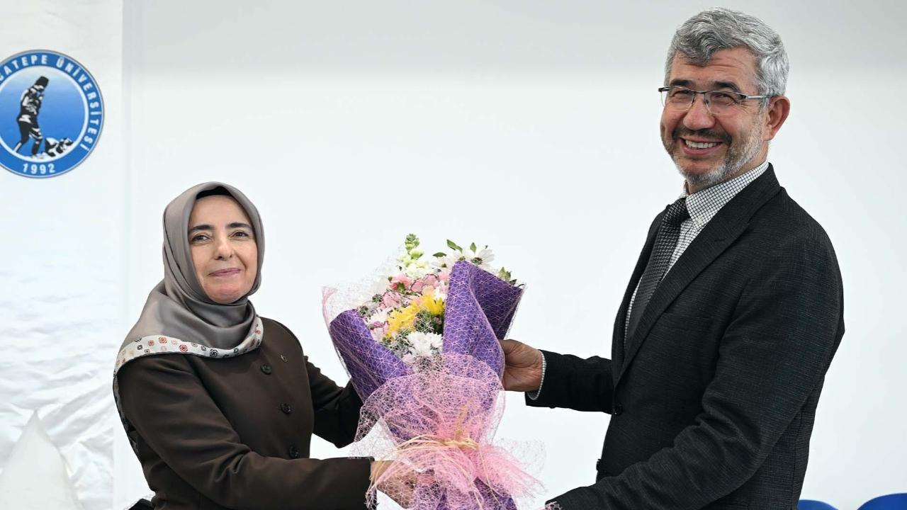 AKÜ İlahiyat Fakültesi Dekanlık Görevi El Değiştirdi