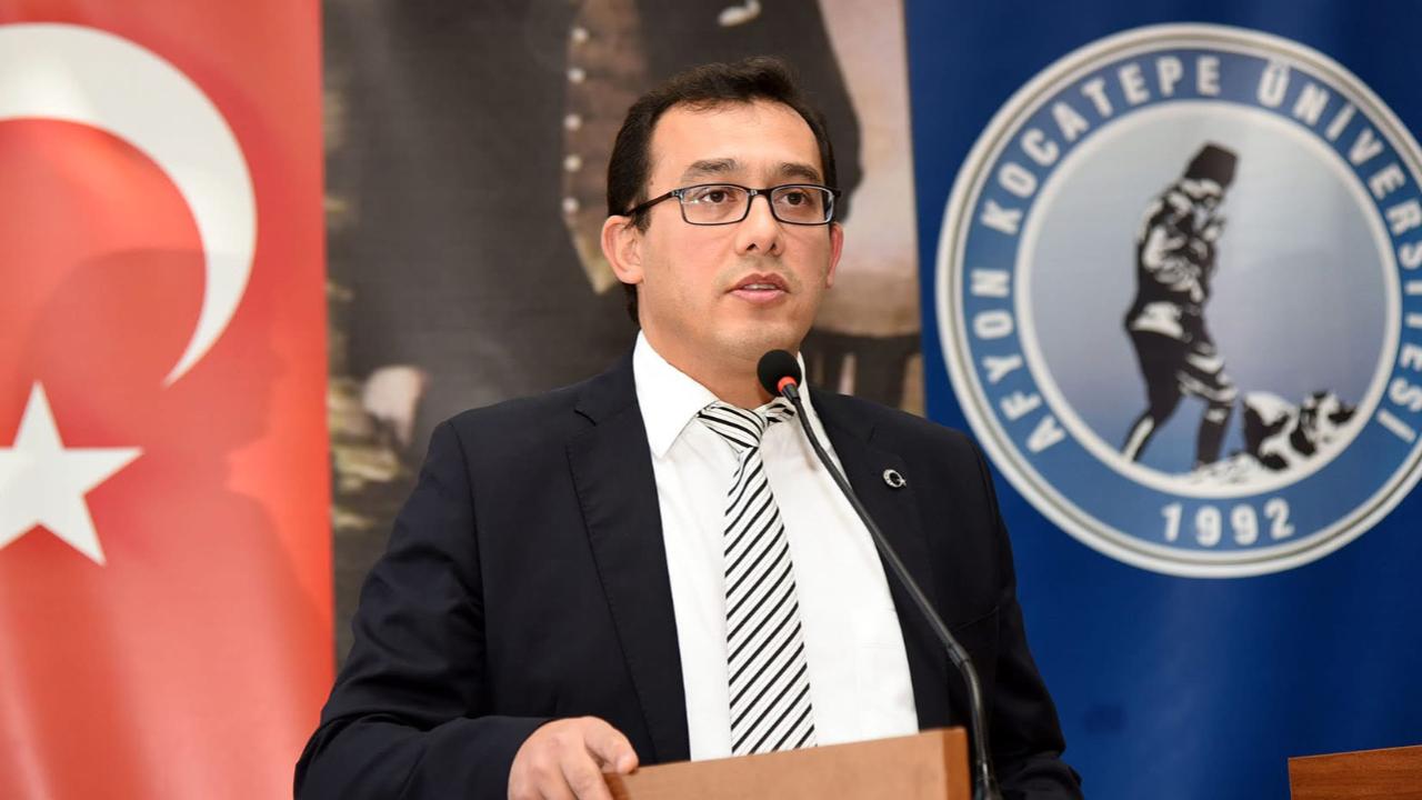 AKÜ’den Su Ürünlerine Doğal Kalkan: Nar Çiçeği Balık Sağlığını Koruyacak