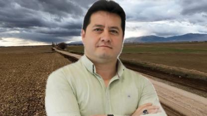 Başkan Aynacı: Bolvadin’de 2 Bin 500 Metrelik Çiftlik Yolunda Çalışmalar Tamamlandı