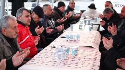 Başkan Koyuncu Emirdağ Gömü’de Kızılay İftar Programına Katıldı