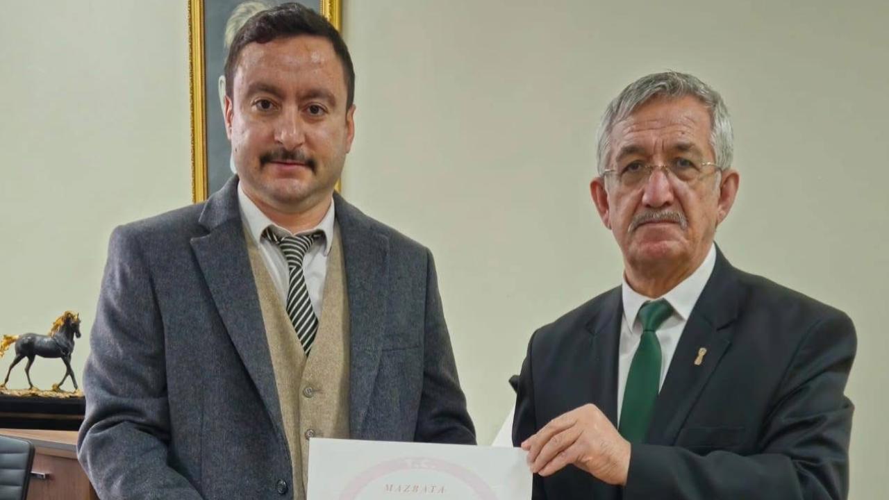 Bolvadin Esnaf Odası Başkanı İbrahim Çürük Mazbatasını Aldı