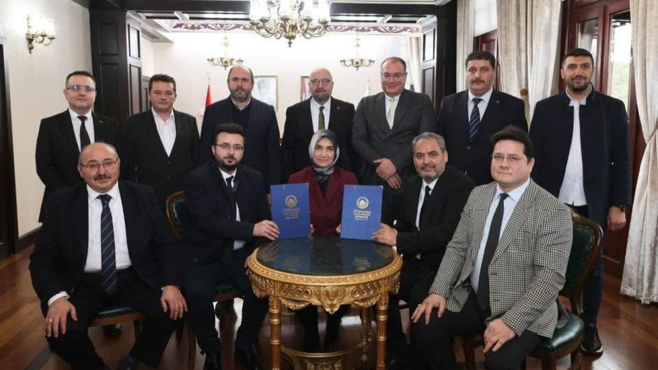 Bolvadin’de Cumhur İttifakı Kazandı Üniversite İçin İmzalar Atıldı