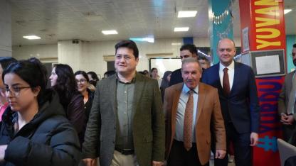 Bolvadin’de Gençliğe Böyle Destek Verildi: İftar Sofrasını Kurdular