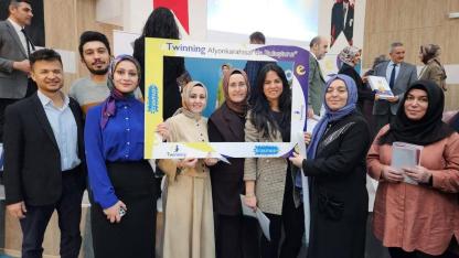 Bolvadin’de Öğretmenlere eTwinning Ulusal Kalite Etiketi Verildi