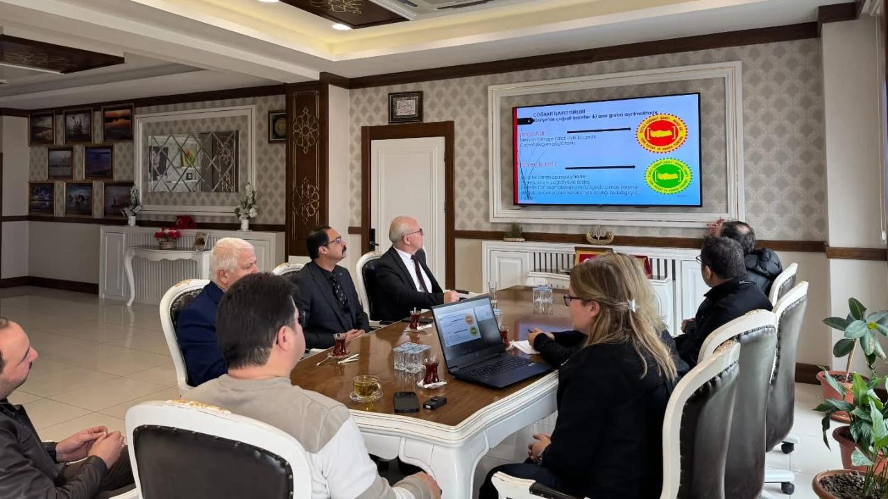 Bolvadin’e Özel İşaret Bulacaklar Onun İçin Toplandılar