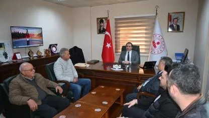 Çay’da Esnaflar Kaymakam Türker İle Buluştular