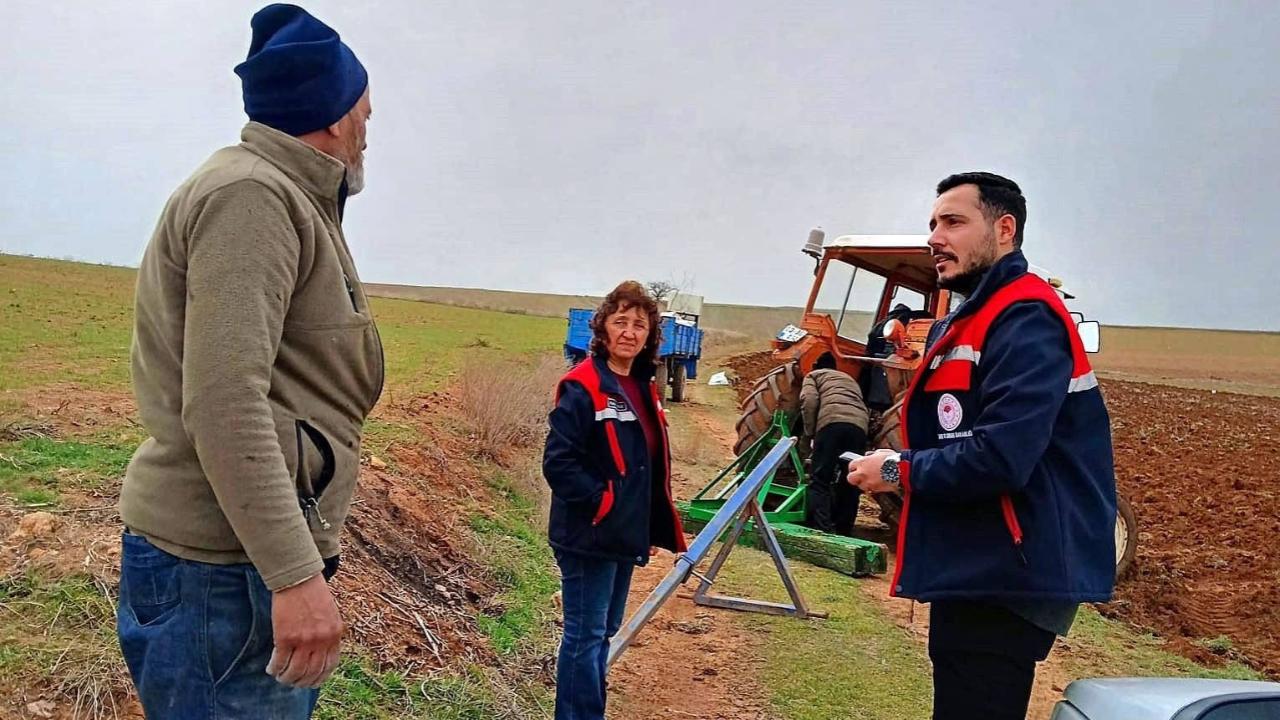Sultandağı ve Evciler’de Tarım Alanında Çalışmalar Sürüyor