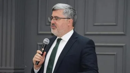 Afyon-Ankara Hattında Yoğun Mesai: Milletvekili Ali Özkaya Ramazan’da Sahadan Ayrılmıyor