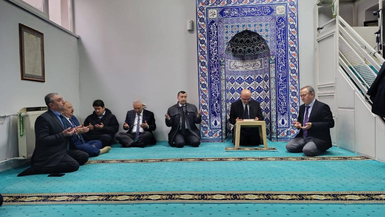 Afyon İl Müftülüğü’nde Önce Hadis Sohbeti Sonra Bayramlaşma