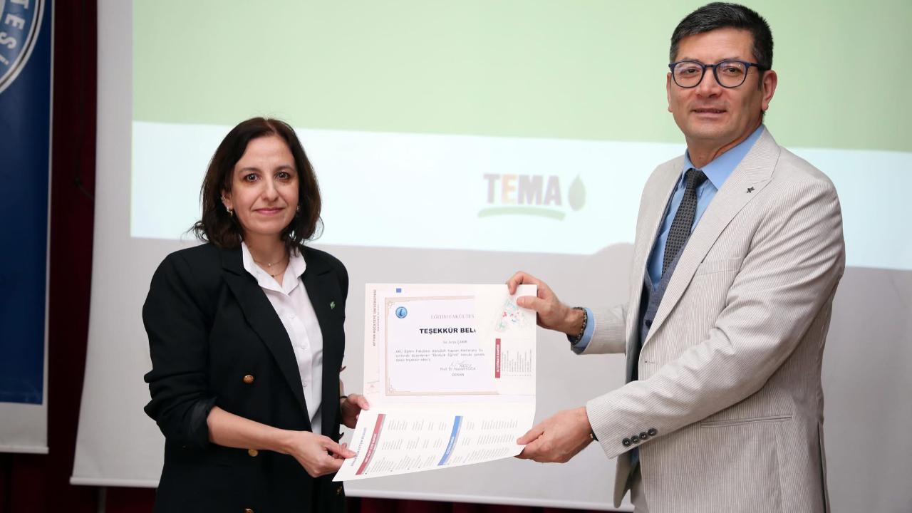 Afyonkarahisar’da 150 Öğretmen Tema Vakfı Üyesi Oldu