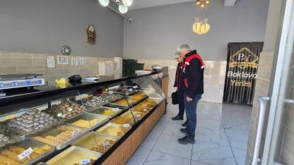 Afyonkarahisar’da Bayram Öncesi Gıda Denetimleri Artırıldı