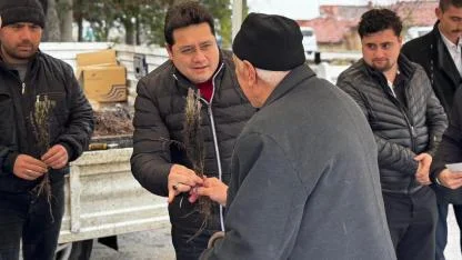 Başkan Aynacı: Bolvadin’de 15 Bin Lavanta Dağıttık