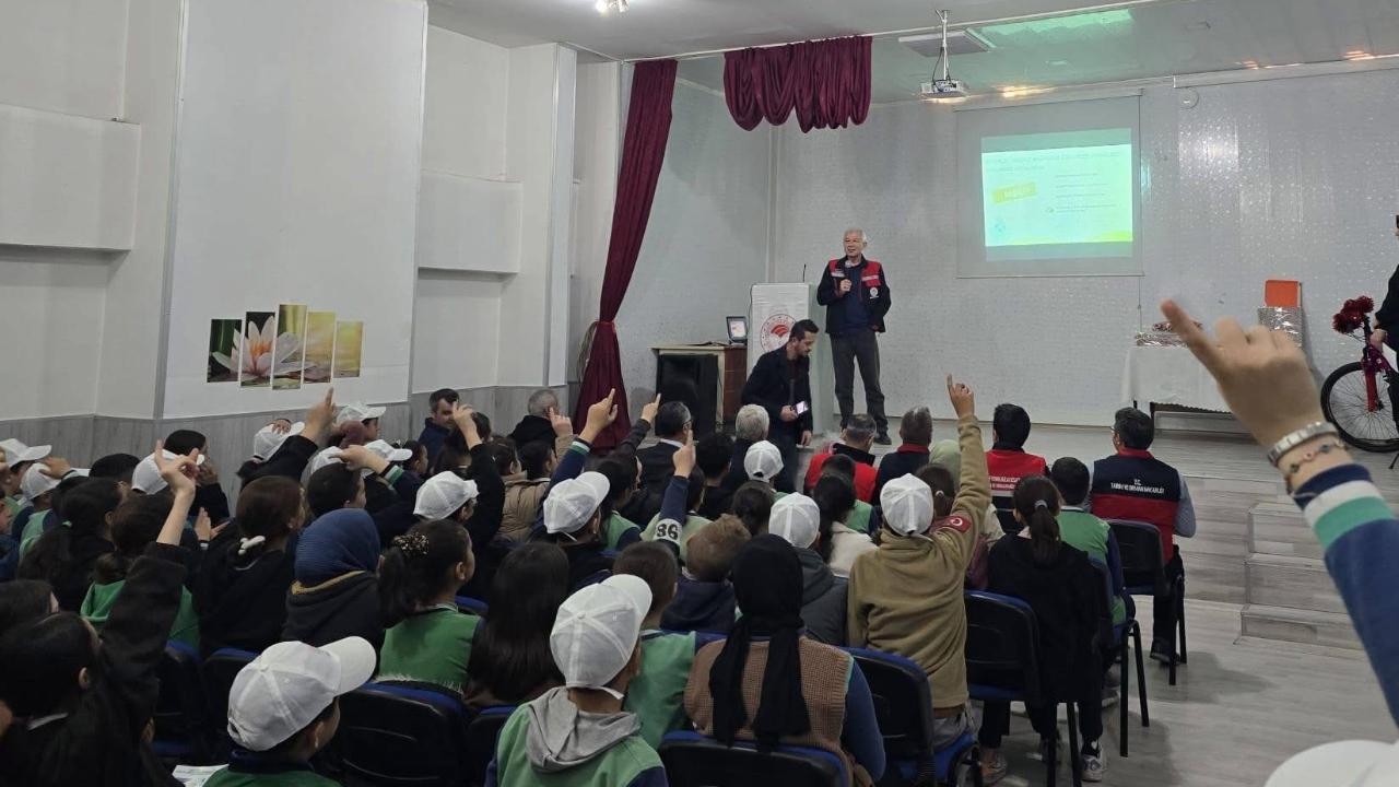 Işıklar’da Su Günü Etkinliği Düzenlediler