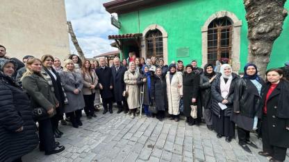 MHP’li Taytak Kadınana Türbesi’ndeki Hatim Duasına Katıldı