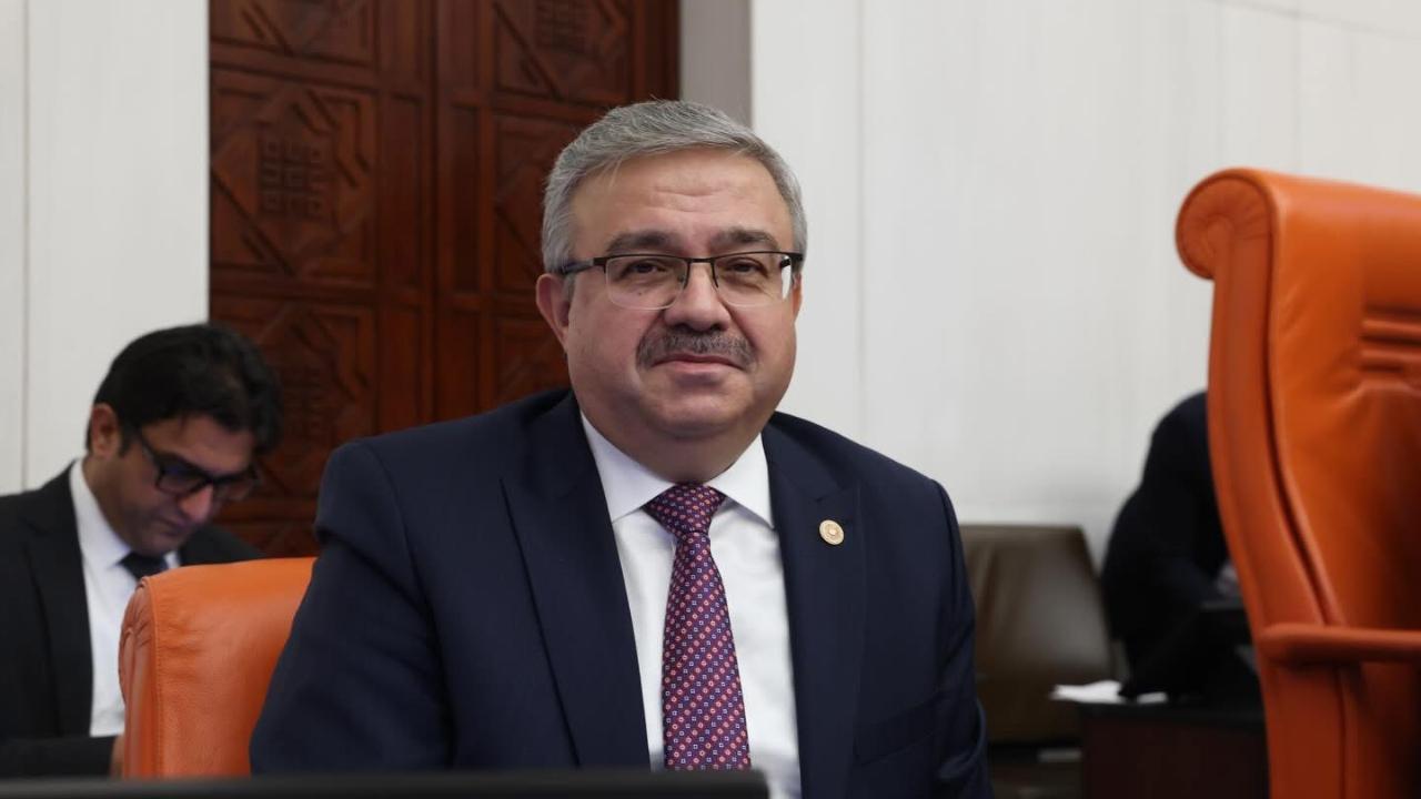 Milletvekili Yurdunuseven Bugün AK Parti Bolvadin İlçe Binasında Bolvadin’i Dinleyecek