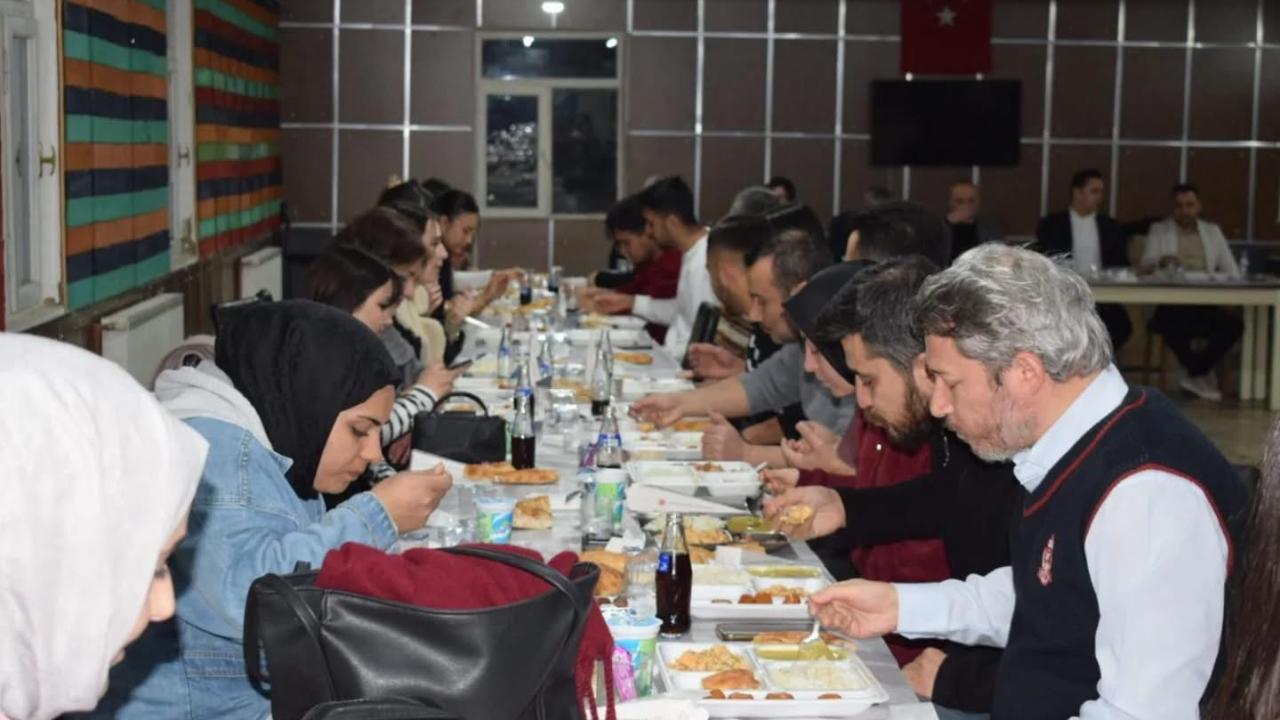 Sultandağı Meslek Yüksekokulu’nda İftarda Buluştular