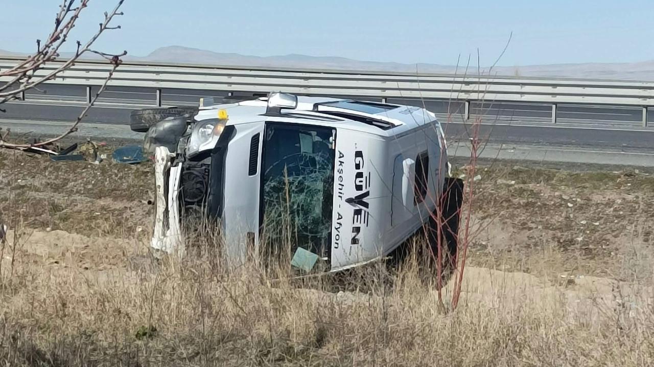 Sultandağı’nda Kaza 11 Kişi Yaralandı