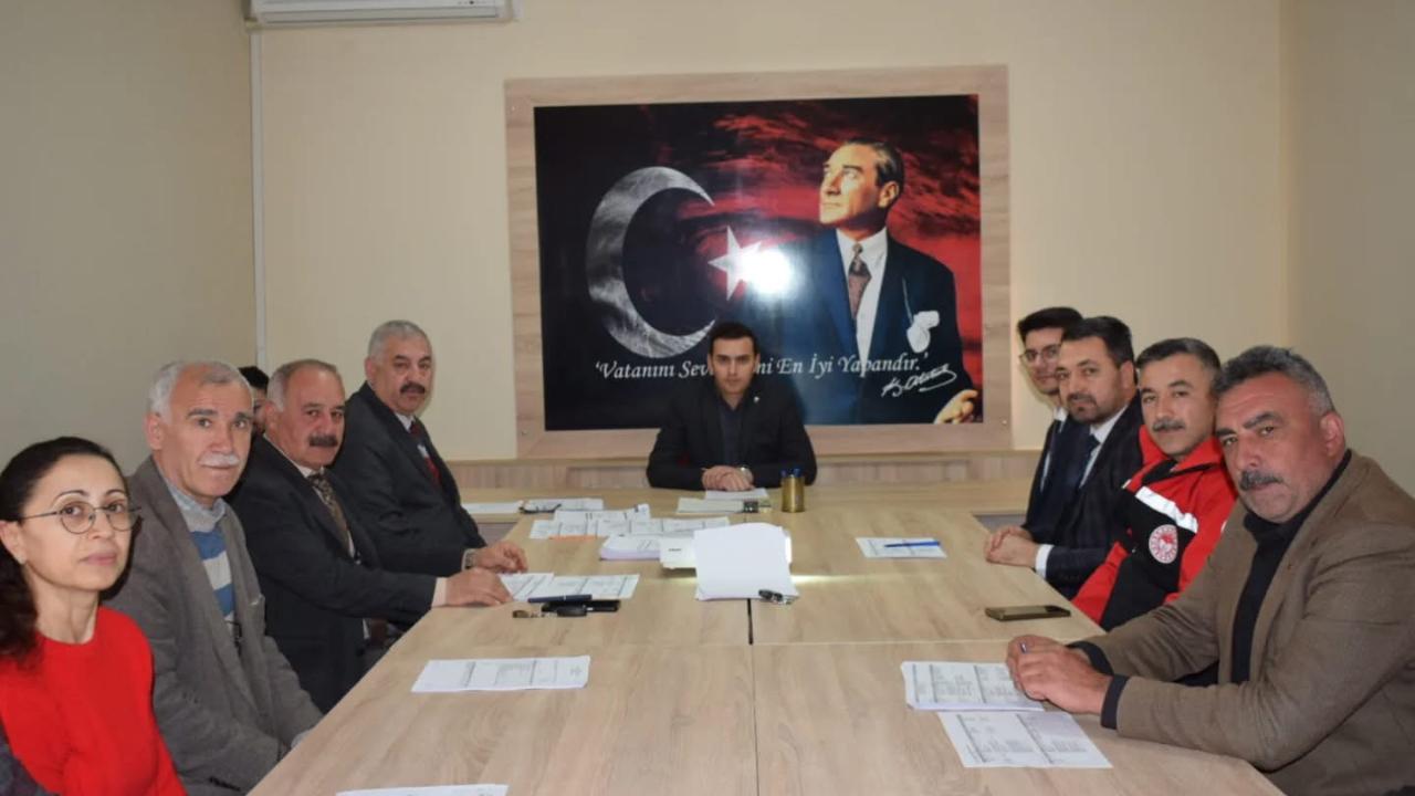 Sultandağı’nda Sosyal Yardımlaşma Vakfı Mütevelli Heyeti Toplandı