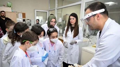 AKÜ’den İlkokul Öğrencilerine Sürdürülebilirlik ve Geri Dönüşüm Eğitimi