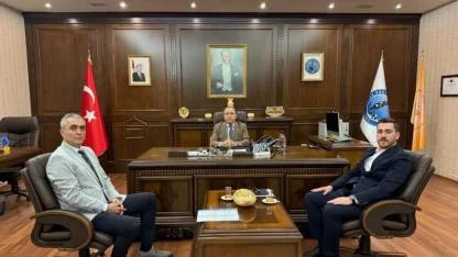 AKÜ’den Uluslararası Başarı Türkiye 5’incisi Oldu