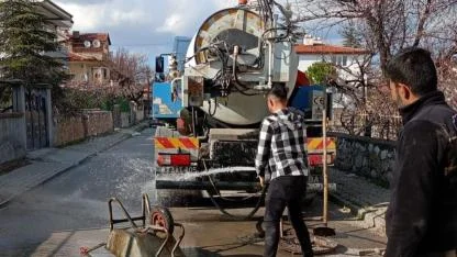 Bolvadin Belediyesi Altyapı Çalışmalarını Sürdürüyor
