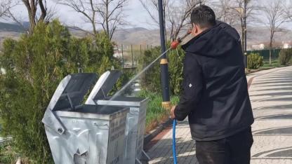 Bolvadin Heybeli Termal Tesisleri İlaçlanıyor