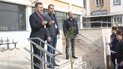 Bolvadin İlçesinde Gerçek Gibi LGS Denemesi Yaptılar