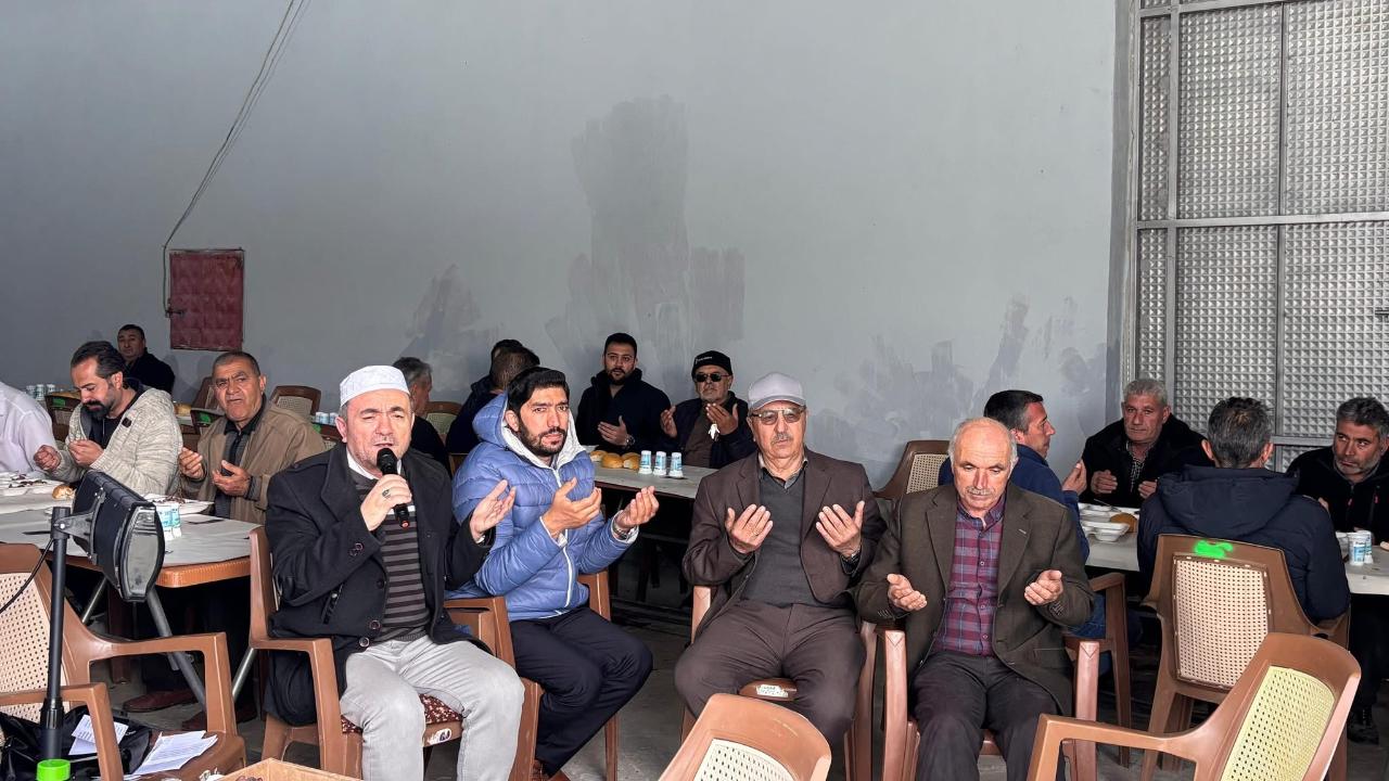 Emirdağ’da Hacı Uğurlama Programı Düzenlendi