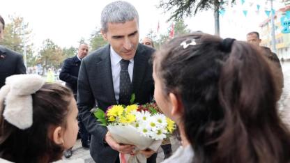 Vali Aktaş: Kilim Diyarı Bayat’ı Ziyaret Ettik