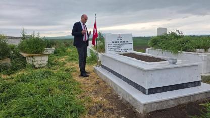 60 Yıl Sonra Gelen Vefa: Dinarlı Şehit Yaşar Ceylan’ın Mezarı Yenilendi