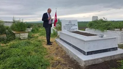 60 Yıl Sonra Gelen Vefa: Dinarlı Şehit Yaşar Ceylan’ın Mezarı Yenilendi